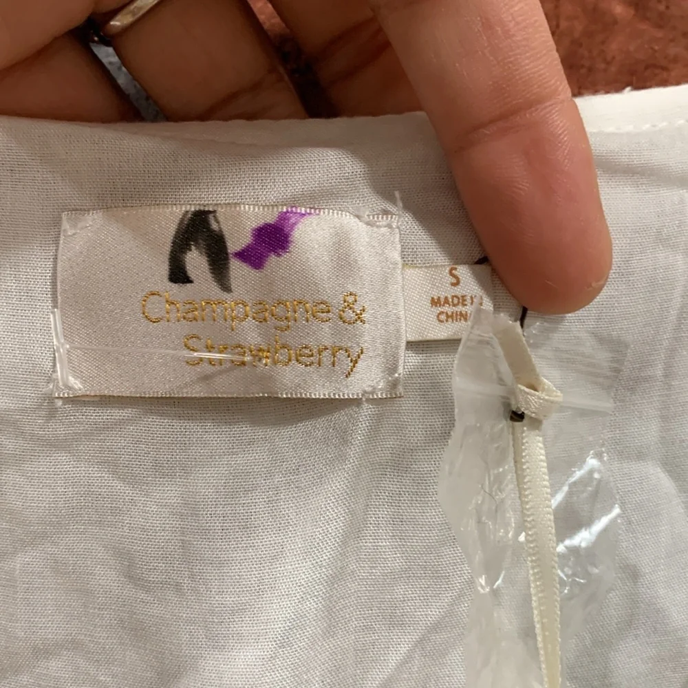 Champagne And Strawberry White dress - Picture 11 of 12